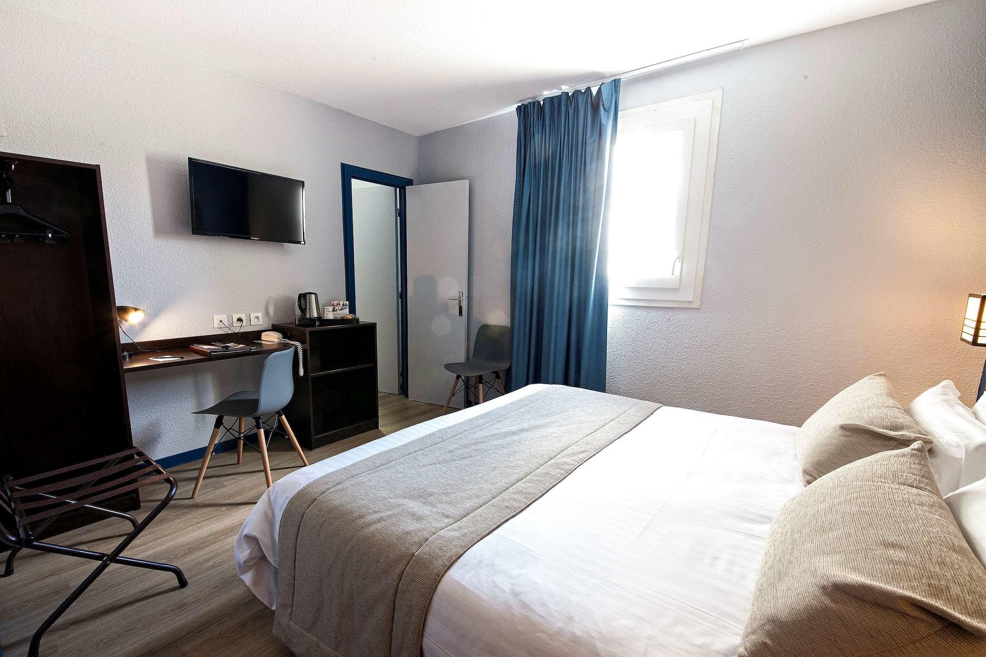 Comfort Hotel Clermont Saint Jacques Exterior photo