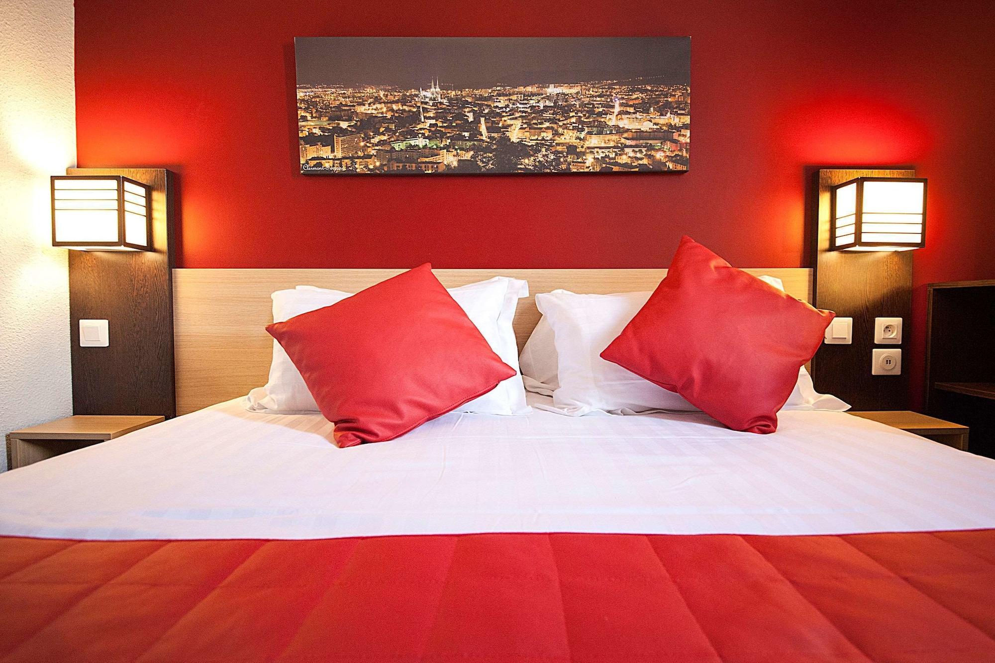Comfort Hotel Clermont Saint Jacques Exterior photo