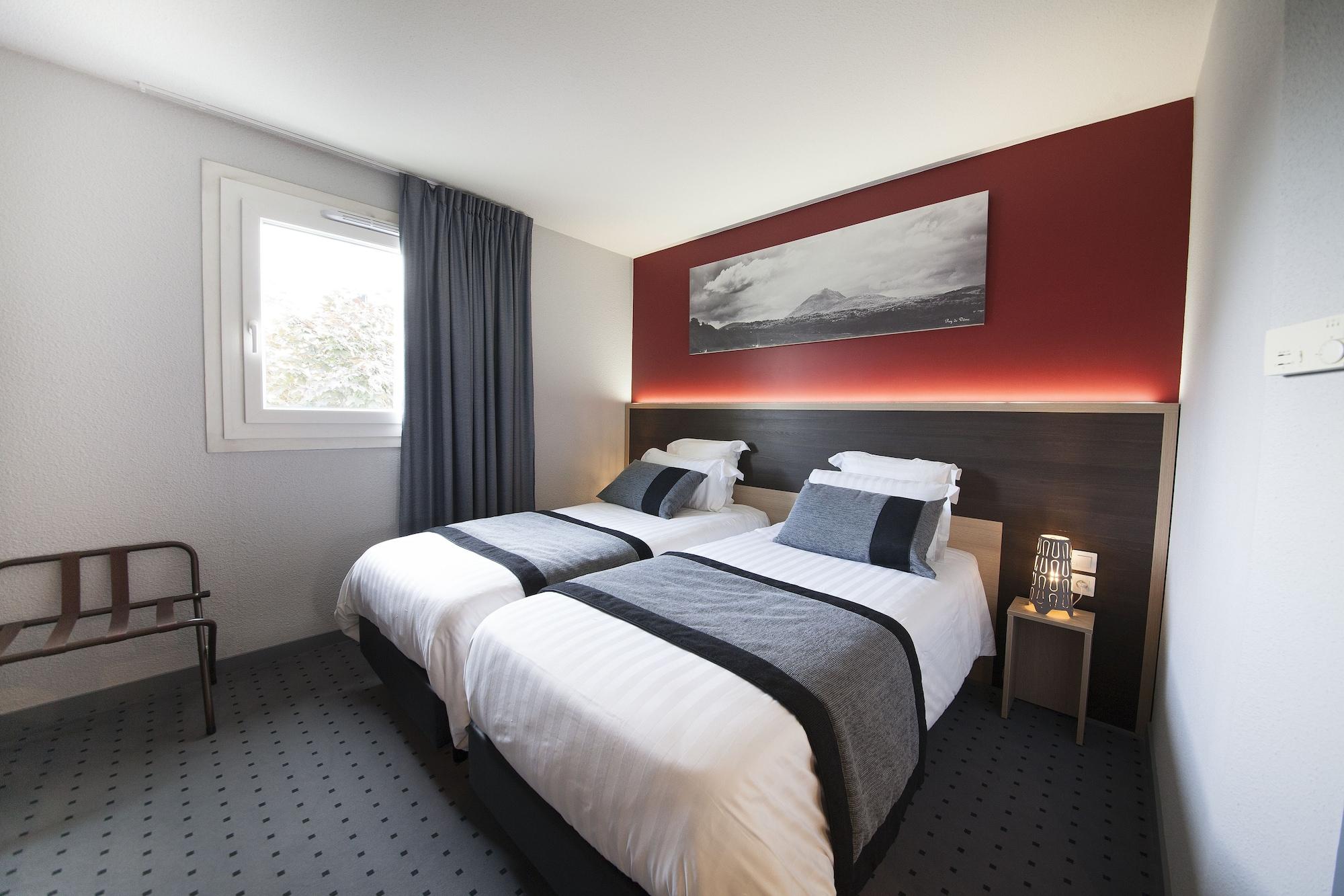 Comfort Hotel Clermont Saint Jacques Exterior photo