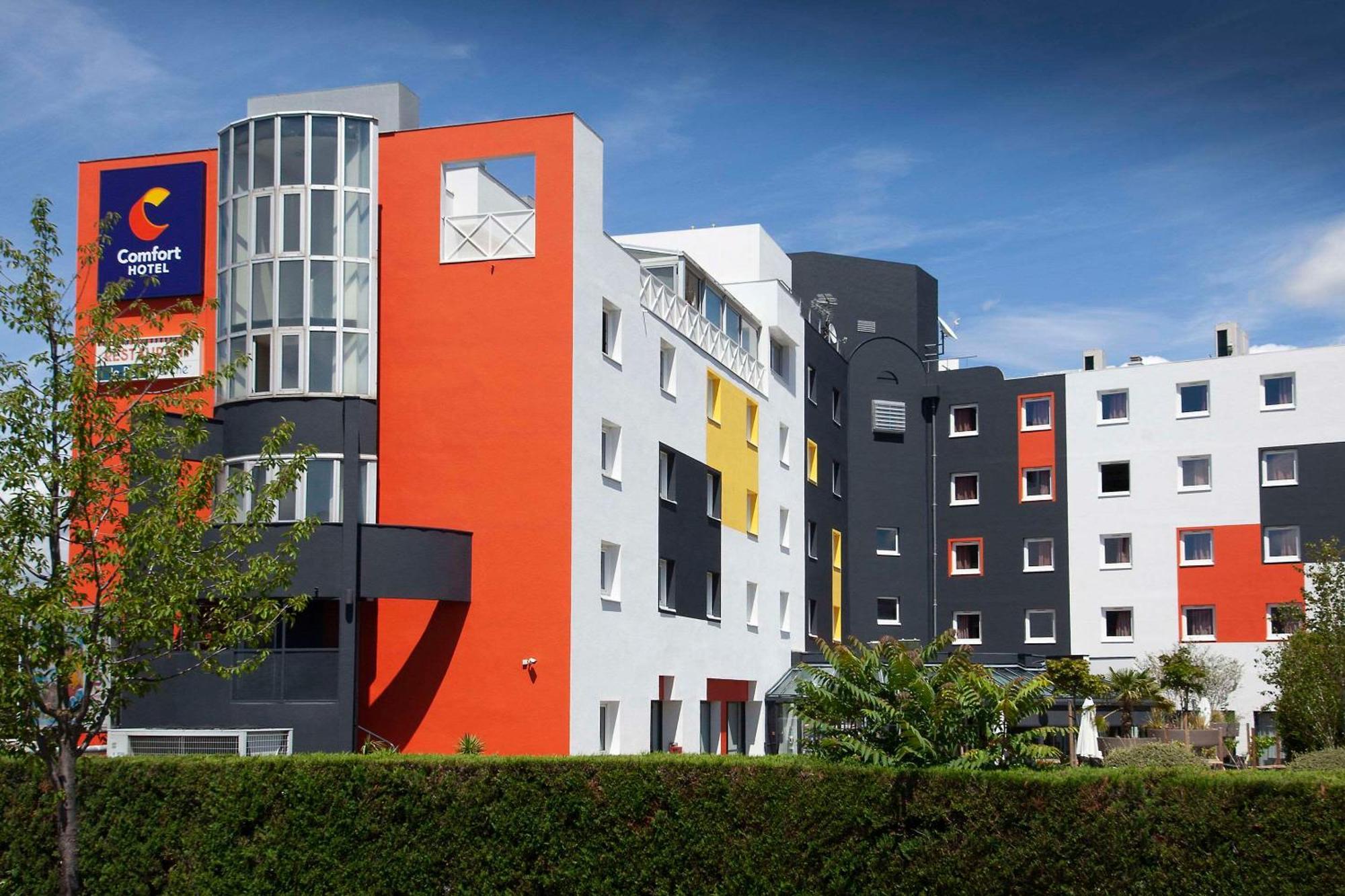 Comfort Hotel Clermont Saint Jacques Exterior photo