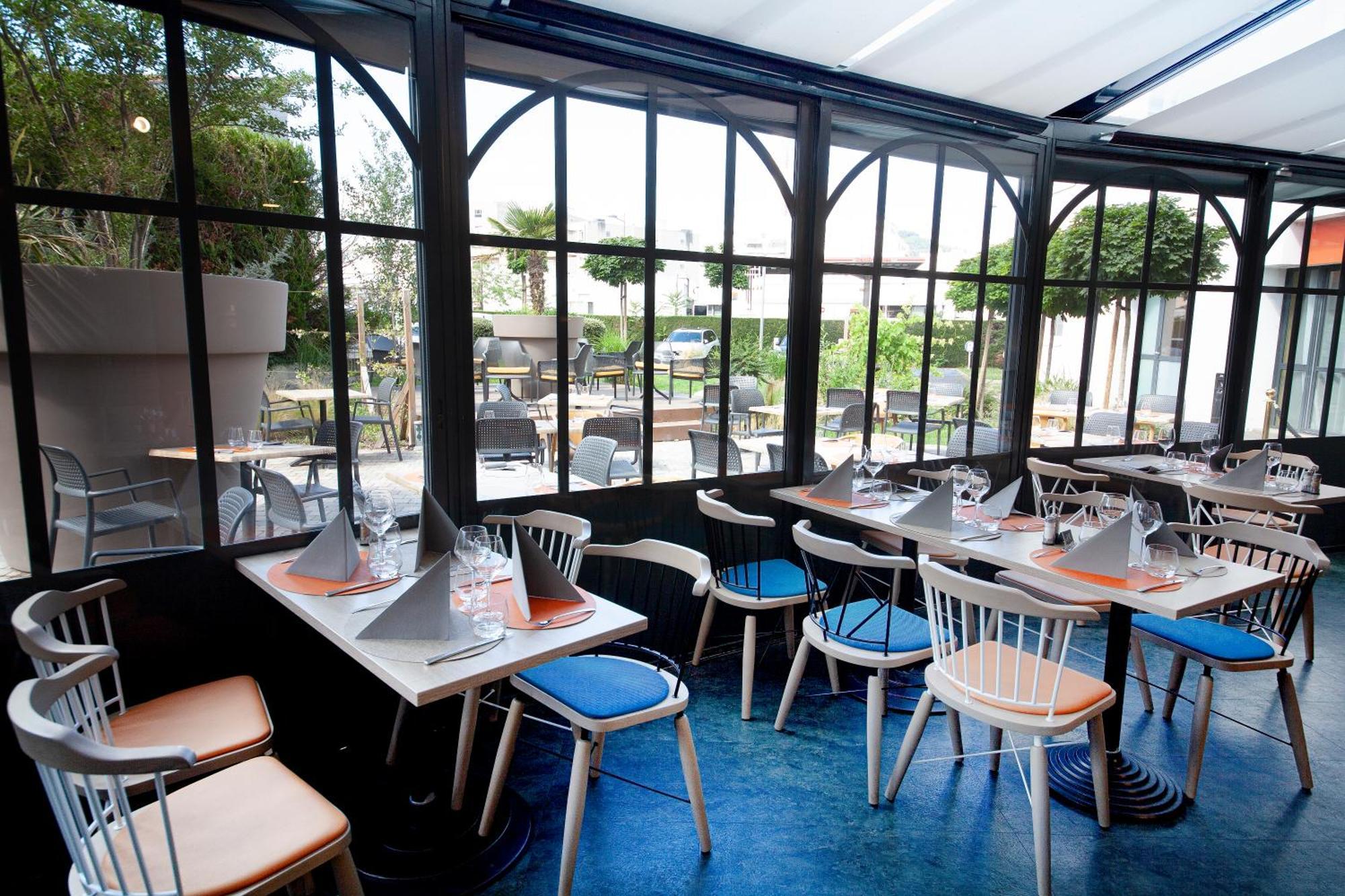 Comfort Hotel Clermont Saint Jacques Exterior photo